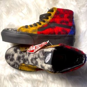 Vans , size 9 .. new with tags